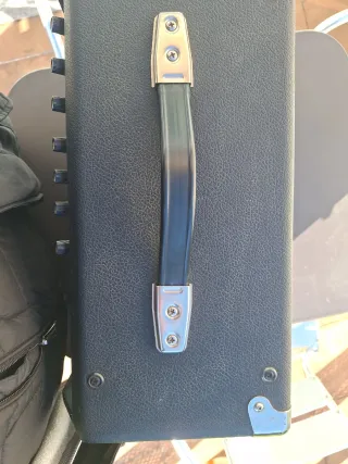 Amplificador Fender Frontman 25R