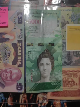 Lote 6 Billetes Varios Países