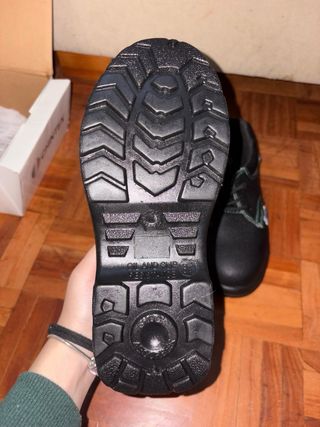 Zapatos de trabajo CHINTEX negros