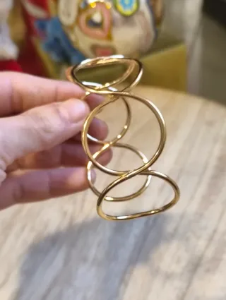 Bracciale donna metallo dorato rigido