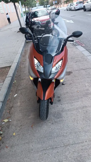 BMW 650 Sport Scooter Naranja