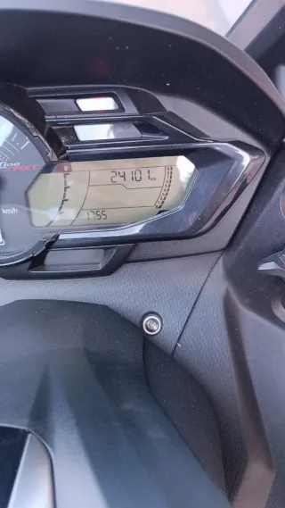 BMW 650 Sport Scooter Naranja