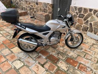 Moto Honda CBR Plata