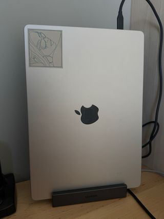 MacBook Pro M1 Pro 16GB/512GB Plata - 196 ciclos