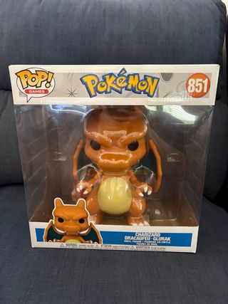 Funko Pop Charizard 851 Pokémon