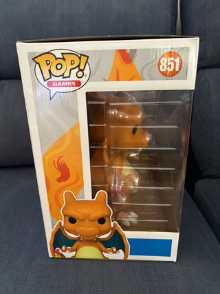 Funko Pop Charizard 851 Pokémon