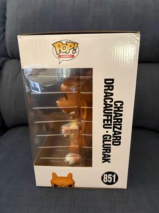 Funko Pop Charizard 851 Pokémon
