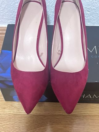Zapatos de tacón Zara rojos ante sin usar