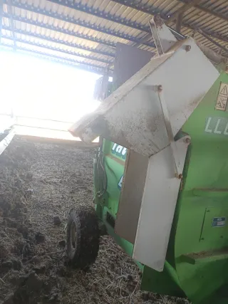 Encamadora Tatoma E-225