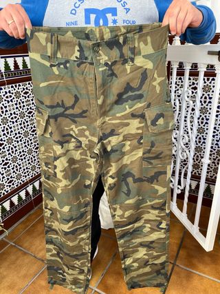 Pantalón militar camuflaje