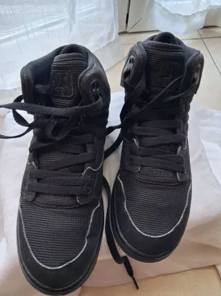 Nike Air Flight 38.5 nere