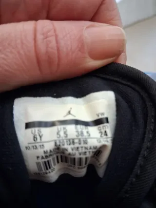 Nike Air Flight 38.5 nere