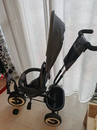 Triciclo infantil negro