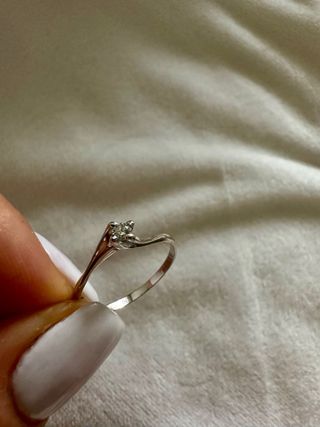 Anello solitario oro bianco 750