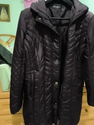 Chaquetón largo burdeos manga larga