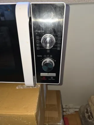 Microondas INFINITON Blanco