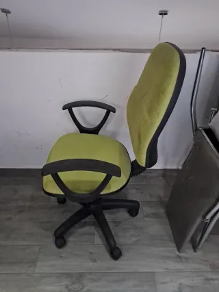 Última oportunidad! Silla de escritorio con ruedas