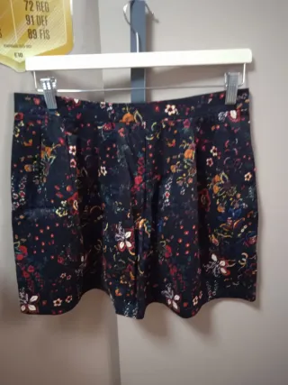 Lote Ropa Talla 40 (Pantalones y Falda)