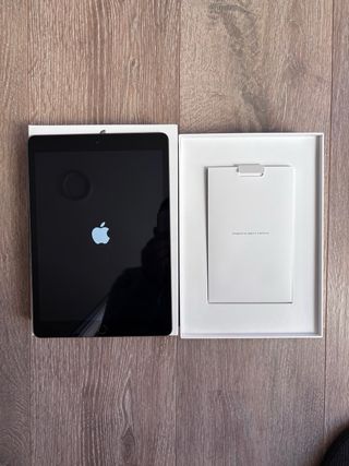Apple iPad 8ª Gen Gris