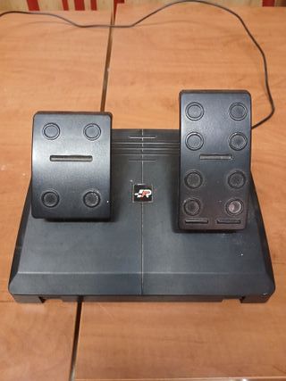 Volante y Pedales Gaming