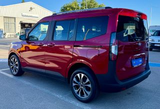 FORD Tourneo Courier 1.0 Ecoboost Titanium