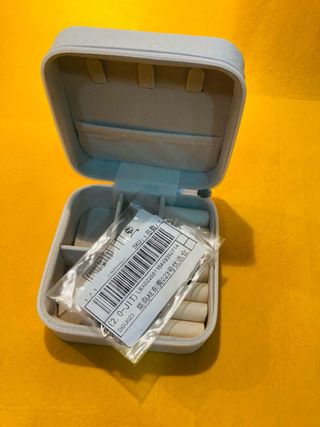 Colgante Acero nudo bruja y Joyero