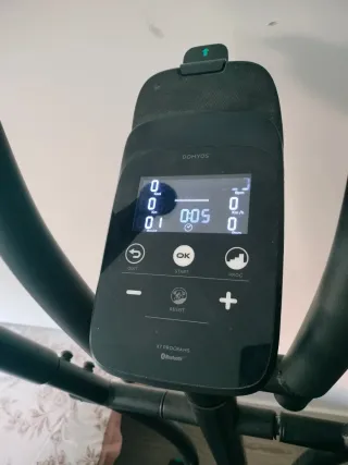 Elíptica Essential Plus 06