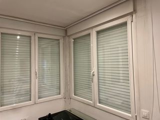3 Ventanas aluminio con persianas seguridad motor.