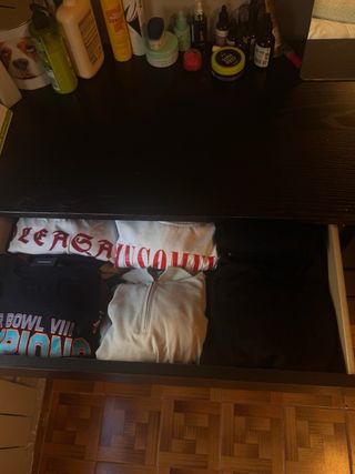 Mueble cajonera negro  6 cajones con buen especio