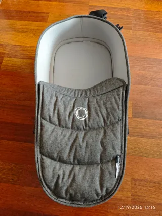 Carrito Bugaboo Bee 6 con capazo y silla