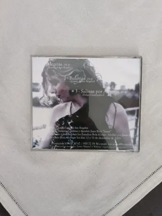 CD Laura de los Ángeles - El Callejón del Agua