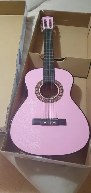 Guitarra Clásica Infantil Rosa 86cm