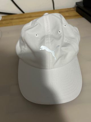 Gorras de diferentes marcas