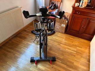 Schwinn IC8 Bicicleta Estática Alta Gama