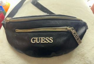 Bolso riñonera Guess