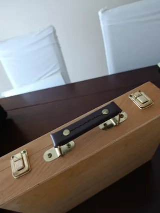 Maletín de madera para pintar