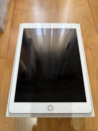 iPad 6ª Gen Blanco