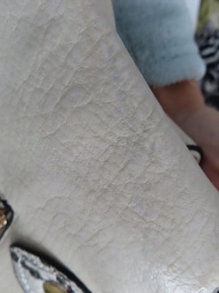 Bolso de asas con estampado de serpiente