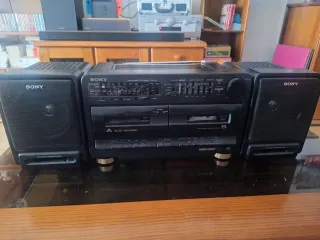 Radio Cassette Sony Mega Bass