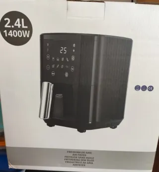 Freidora de Aire 2.4L 1400W sin estrenar
