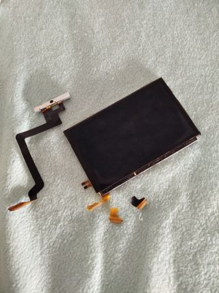 Pantalla Nintendo 3DS XL rota