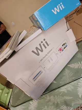 Nintendo Wii Zapper + 3 Juegos Wii