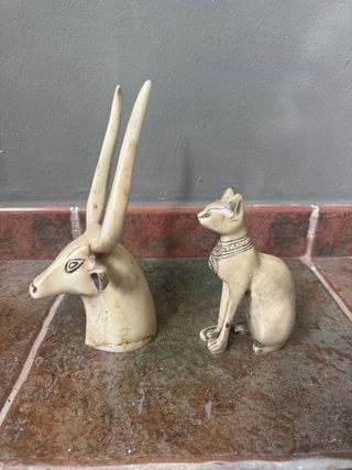 Figuras Egipcias Gato y Buey
