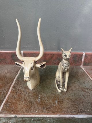 Figuras Egipcias Gato y Buey