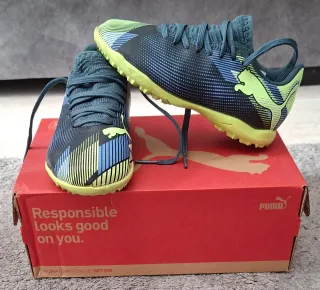 Botas multititaco Puma Future 7 Jr. Solo un uso.