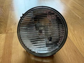 Juego faros delanteros. Polo 2ª generación Bosch.