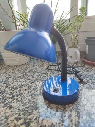 Flexo sobremesa E27 Max.25W orientable