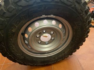 4 neumáticos con llanta para Ford Ranger ‘22