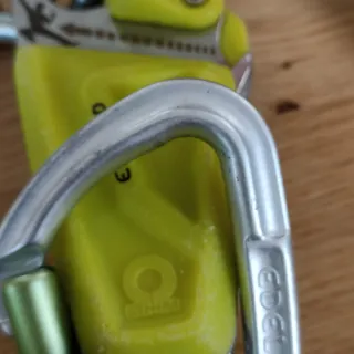 Asegurador escalada Edelrid Ohm