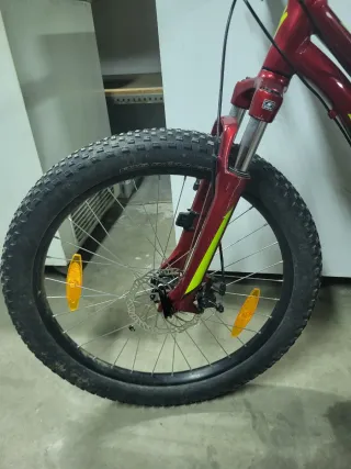 Bicicleta Infantil Specialized Roja